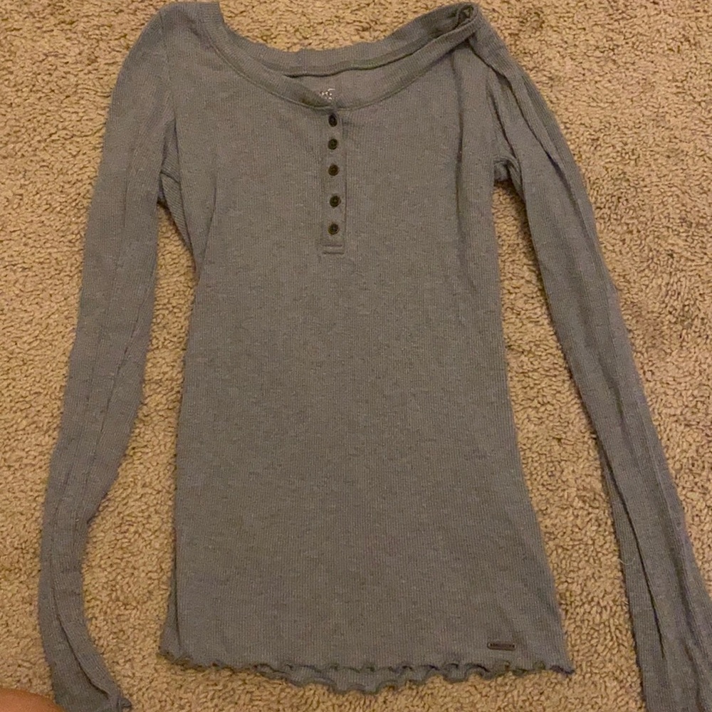 Grey long sleeve